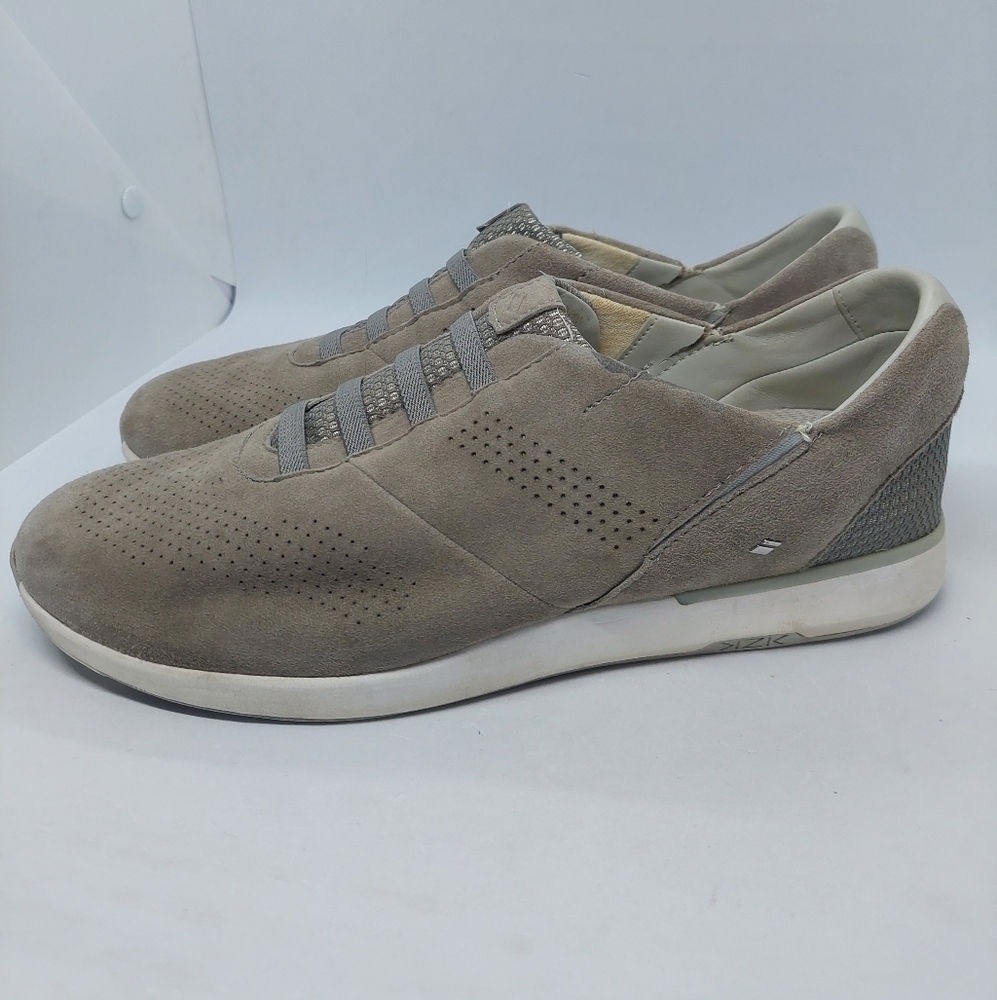 Kizik Boston Sneakers Comfort Gray Women's Size 10M Slip On Shoes
